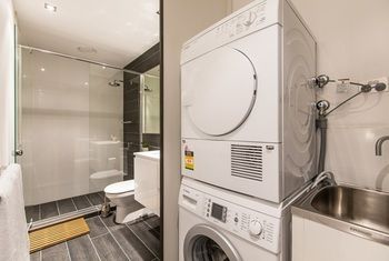 Apartment2c - Parkside - Accommodation in Surfers Paradise 8