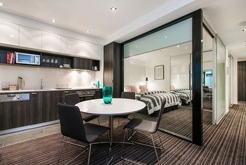 Apartment2c - Parkside - Accommodation in Surfers Paradise 9