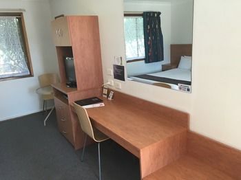 Bridgeview Motel - Accommodation in Surfers Paradise 8