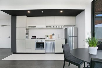 CAMPUS - Accommodation in Surfers Paradise 10