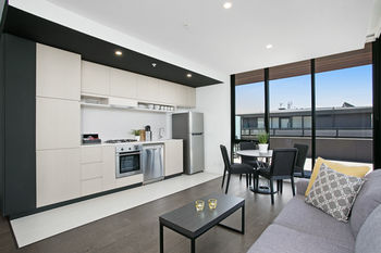 CAMPUS - Accommodation in Surfers Paradise 11