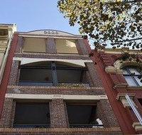 Darlinghurst 17 Oxf Furnished Apartment - Accommodation in Surfers Paradise