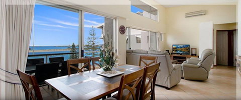 Cerulean Apartments - Accommodation in Surfers Paradise 3