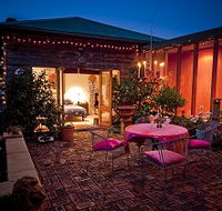 At Eleven La Petite Maison - Accommodation in Surfers Paradise