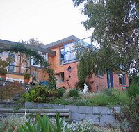 Alexanders Airport Accommodation - Accommodation in Surfers Paradise