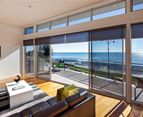 Windsor Cottage - Accommodation in Surfers Paradise 0