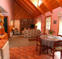 Rosebank Cottage Collection - Accommodation in Surfers Paradise