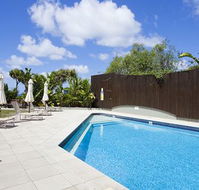 Couples Retreat Lorne Chalet - Accommodation in Surfers Paradise