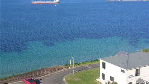 Clifftop Accommodation Portland Victoria - Accommodation in Surfers Paradise 1