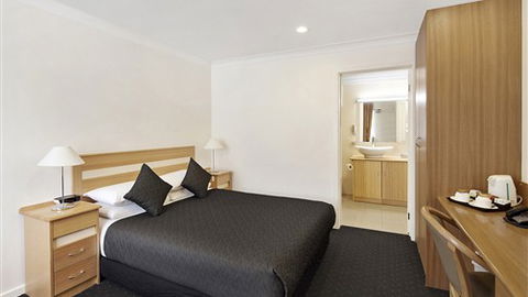 Best Western Melbourne's Princes Park Motor Inn - Accommodation in Surfers Paradise 3