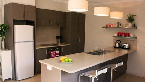 Acacia Villa - Accommodation in Surfers Paradise 0