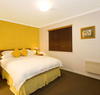 Bindo Creek Cabins - Accommodation in Surfers Paradise