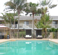 Blue Pacific Swansea - Accommodation in Surfers Paradise