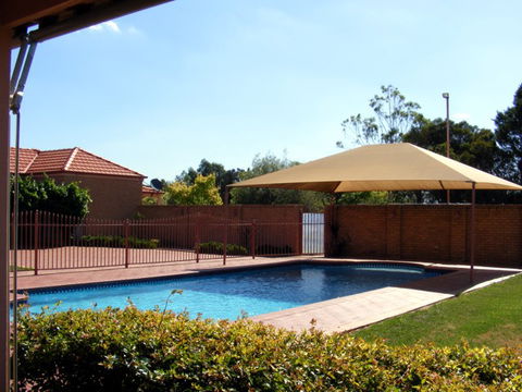 Fairways Bed & Breakfast At Jerilderie - Accommodation in Surfers Paradise 3