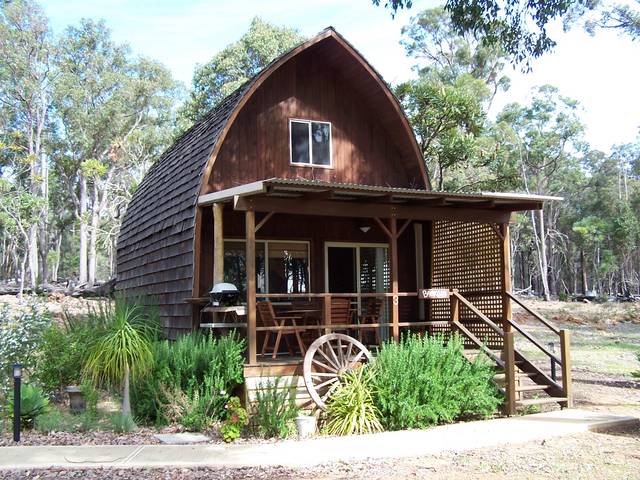 Jalbarragup WA Accommodation in Surfers Paradise