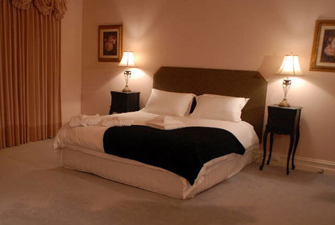 Ledcourt Waters - Accommodation in Surfers Paradise 0