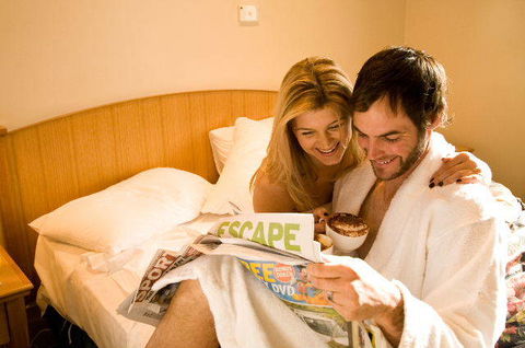 Loxton Hotel - Accommodation in Surfers Paradise 1