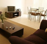 Melton Motor Inn - Accommodation in Surfers Paradise