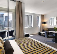 Meriton Serviced Apartments - Zetland - Accommodation in Surfers Paradise