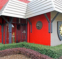 New England Motor Lodge - Accommodation in Surfers Paradise