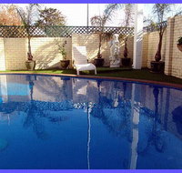 NOAH'S Mid City Motor Inn - Accommodation in Surfers Paradise