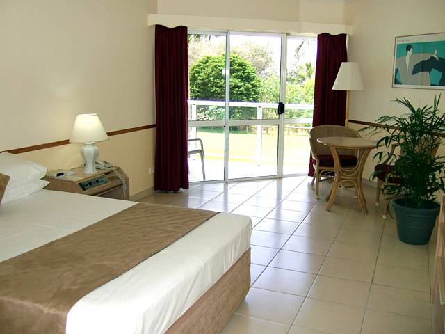 East Mackay QLD Accommodation in Surfers Paradise