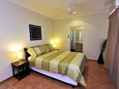 Ochre Moon B&B - Accommodation in Surfers Paradise 0