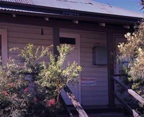 Bottlebrush Backpackers - Accommodation in Surfers Paradise 1