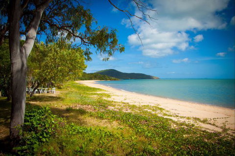 Cape York Camping Punsand Bay - Accommodation in Surfers Paradise 8