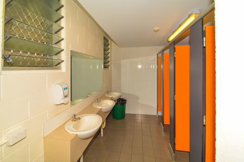 Chillis Backpackers - Accommodation in Surfers Paradise 8