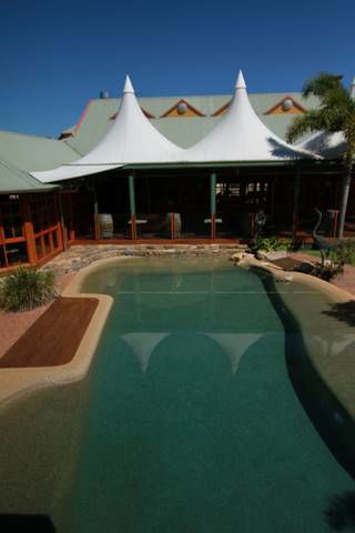 Tinaroo Lake Resort - Holiday Apartments - Accommodation in Surfers Paradise 4