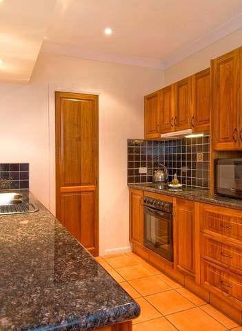 Tinaroo Lake Resort - Holiday Apartments - Accommodation in Surfers Paradise 7