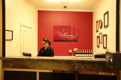 ULTIQA Rothbury Hotel - Accommodation in Surfers Paradise 1