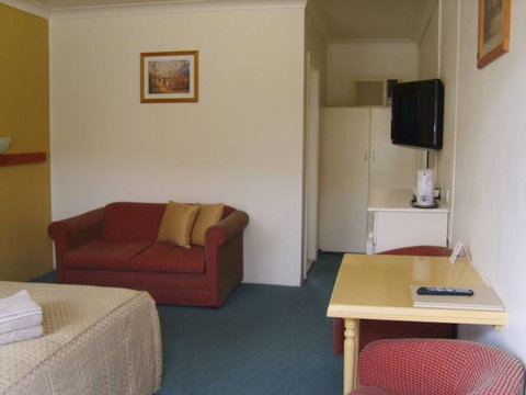 Valley View Motel - Accommodation in Surfers Paradise 1