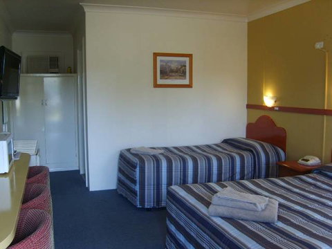 Valley View Motel - Accommodation in Surfers Paradise 0