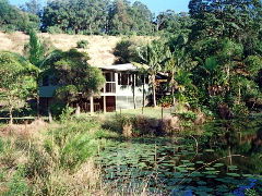 Walkabout Holiday House - Accommodation in Surfers Paradise 0