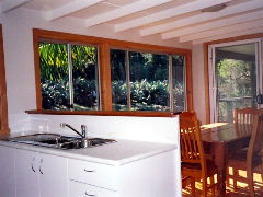 Walkabout Holiday House - Accommodation in Surfers Paradise 3