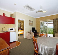 Wallaby Ridge Retreat - Accommodation in Surfers Paradise