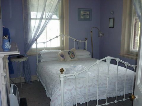 Whalers Cottage B & B - Accommodation in Surfers Paradise 1