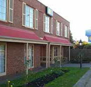 William Dutton Motel - Accommodation in Surfers Paradise