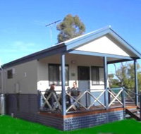 Pinjarra Cabins and Caravan Park - Accommodation in Surfers Paradise