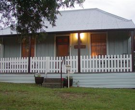 Tinonee Cottages - Accommodation in Surfers Paradise 0