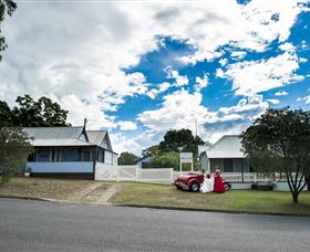 Tinonee Cottages - Accommodation in Surfers Paradise 2