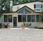 Poplar Caravan Park and Harrys Snack Shack - Accommodation in Surfers Paradise