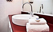 Governor Macquarie Motor Inn - Bathurst - Accommodation in Surfers Paradise 5