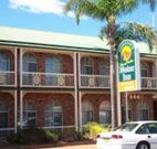 Hamiltons Henry Parkes Motor Inn - Accommodation in Surfers Paradise