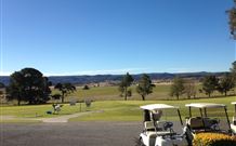 Tenterfield Golf Club And Fairways Lodge - Tenterfield - Accommodation in Surfers Paradise 1