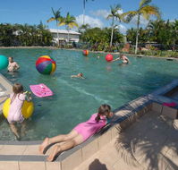 Kurrimine Beach Holiday Park - Accommodation in Surfers Paradise