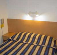 Tally Ho Motor Inn - Accommodation in Surfers Paradise