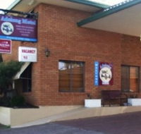 Adelong Motel - Accommodation in Surfers Paradise